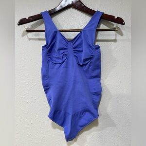 Yitty Nearly Naked Shaping Thong Bodysuit Women’s Size XL XXL Very Peri Purple